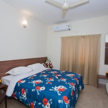 Hotel Vijaya Lakshmi Residency - Yeshwanthpur Бангалор Экстерьер фото