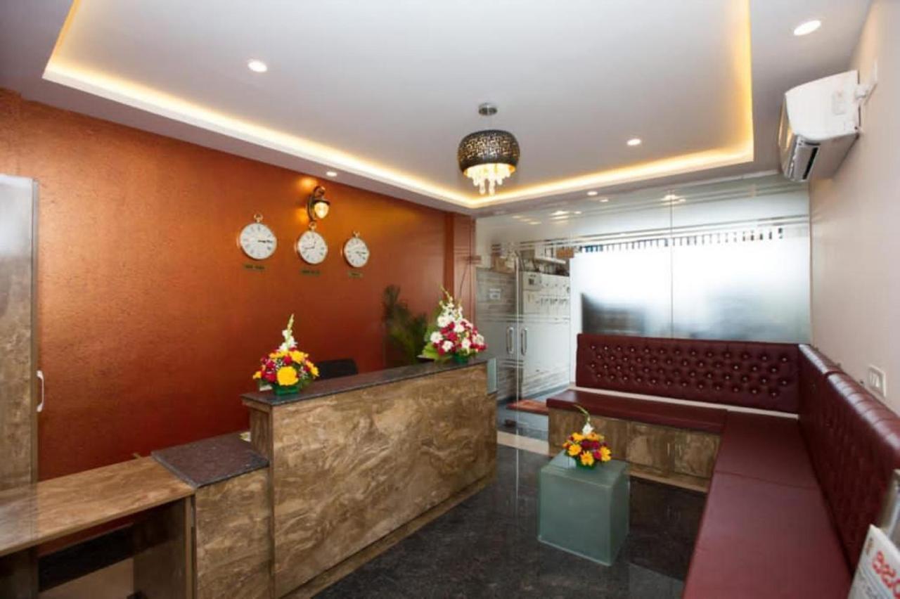 Hotel Vijaya Lakshmi Residency - Yeshwanthpur Бангалор Экстерьер фото