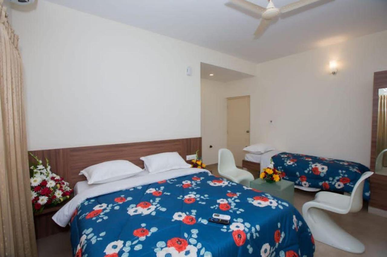 Hotel Vijaya Lakshmi Residency - Yeshwanthpur Бангалор Экстерьер фото