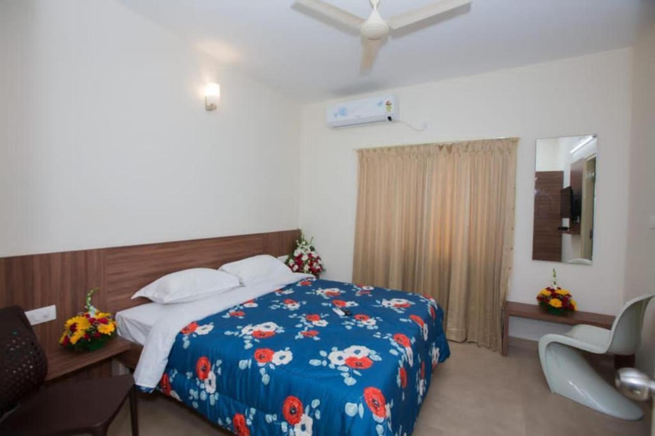 Hotel Vijaya Lakshmi Residency - Yeshwanthpur Бангалор Экстерьер фото