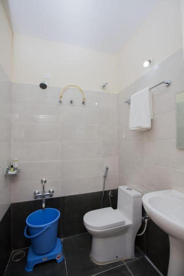 Hotel Vijaya Lakshmi Residency - Yeshwanthpur Бангалор Экстерьер фото