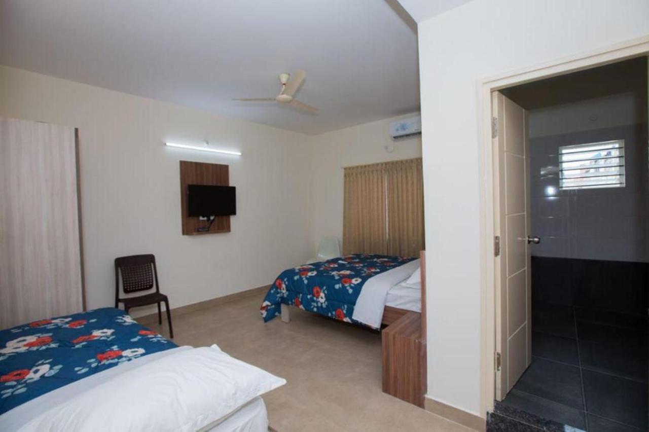 Hotel Vijaya Lakshmi Residency - Yeshwanthpur Бангалор Экстерьер фото