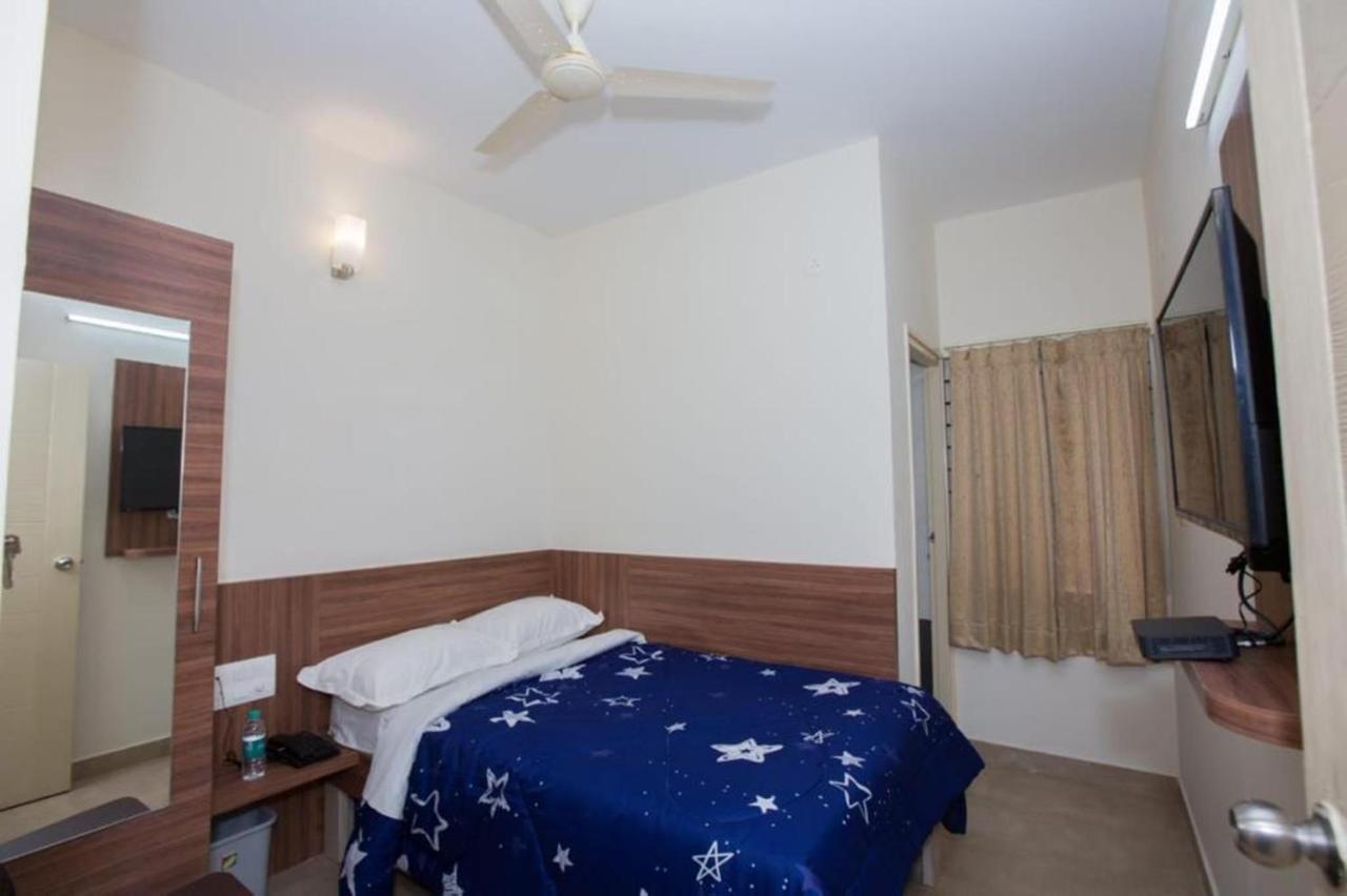 Hotel Vijaya Lakshmi Residency - Yeshwanthpur Бангалор Экстерьер фото